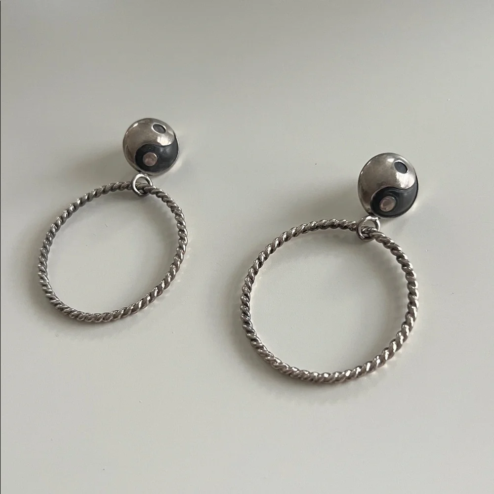 Hard Work Jewelry Sterling Silver Yin Yang Post Hoop Earrings